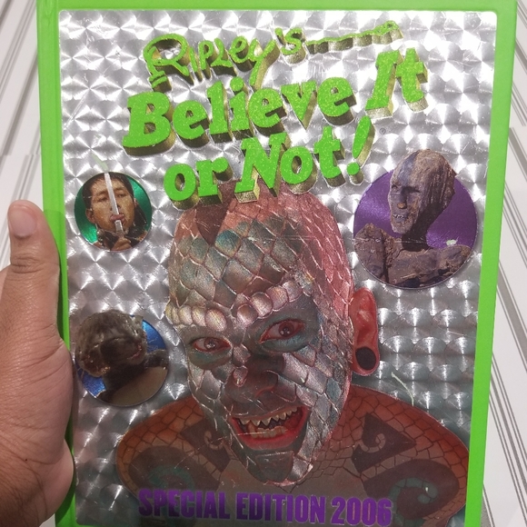 Book Bundle: Two Hardcover Ripley's Believe it or Not & A Paperback Fear Factor - Picture 3 of 12